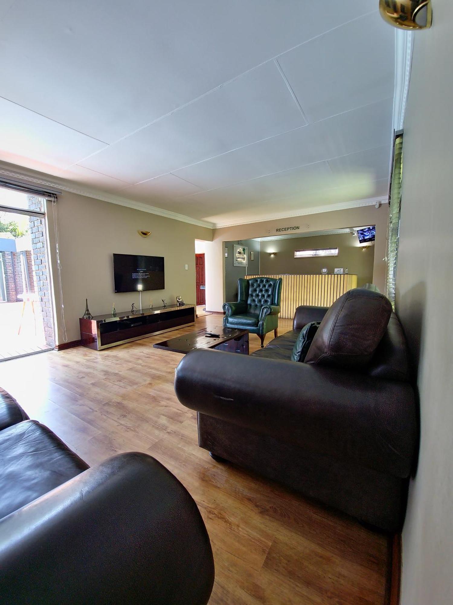 Fm Guest Comfort, Tranquility & Peace Of Mind Joanesburgo