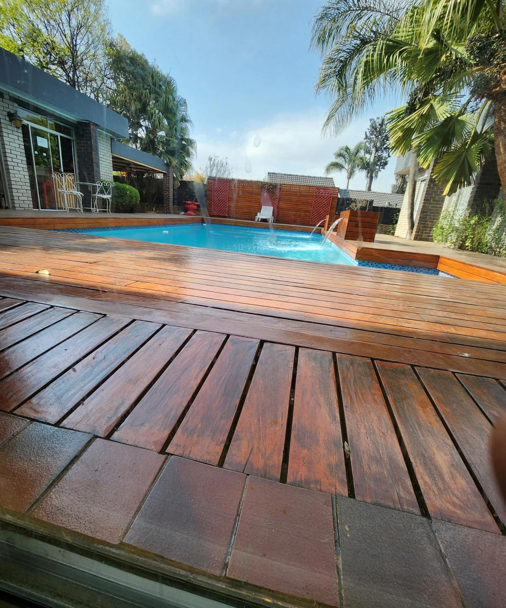 Casa de hóspedes Fm Guest Comfort, Tranquility & Peace Of Mind *